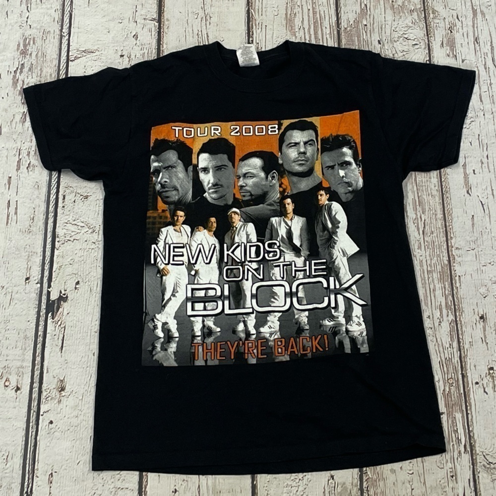 New Kids on the Block NKOTB 2008 World Tour Pop Music Crewneck Tee Top Shirt
